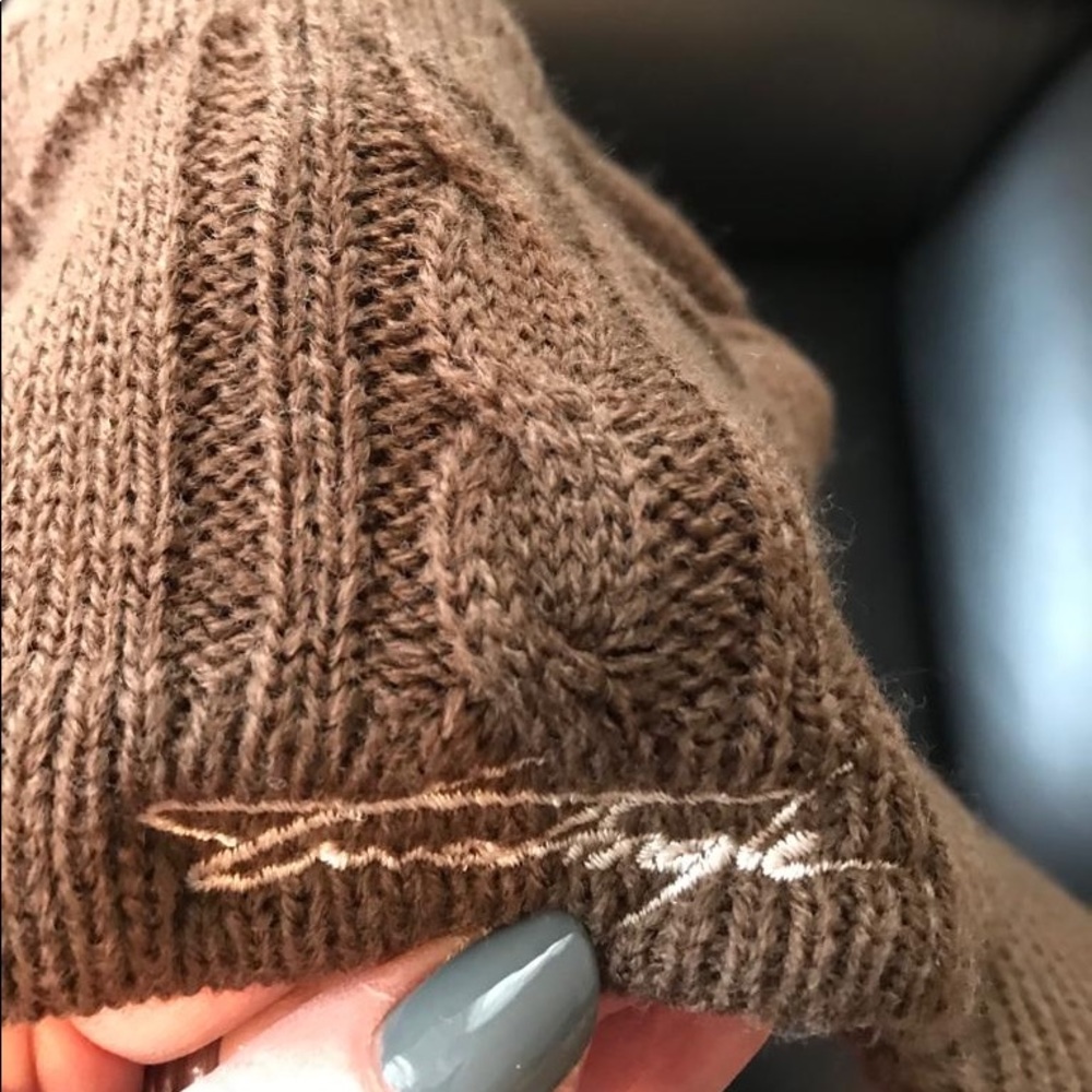 Brown Hat - Picture 5 of 5